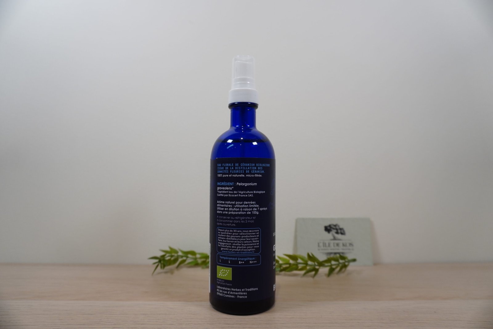 Hydrolat de Géranium Bio – Équilibrant & tonifiant visage | Herbes & Traditions – Image 3