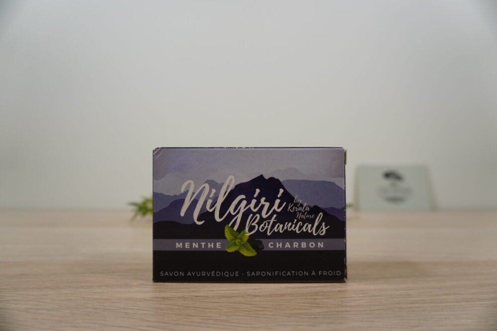 Savon Nilgiri Menthe Charbon